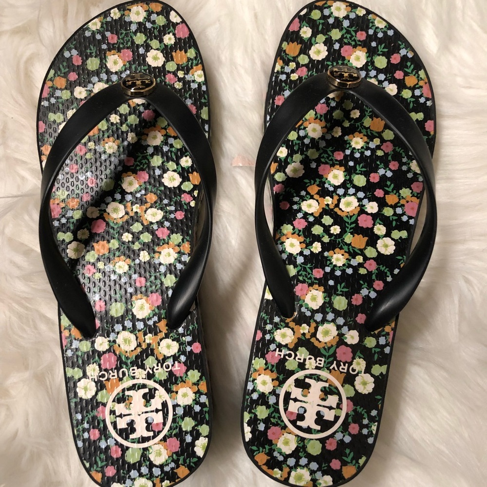 Tory Burch size 8 flip flops